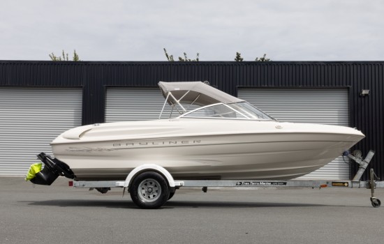 1999 Bayliner Capri 1750 | Haines Hunter HQ