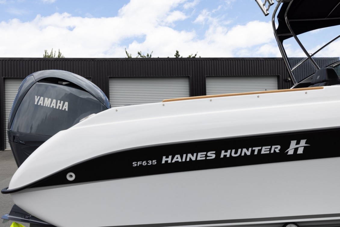  | Haines Hunter HQ